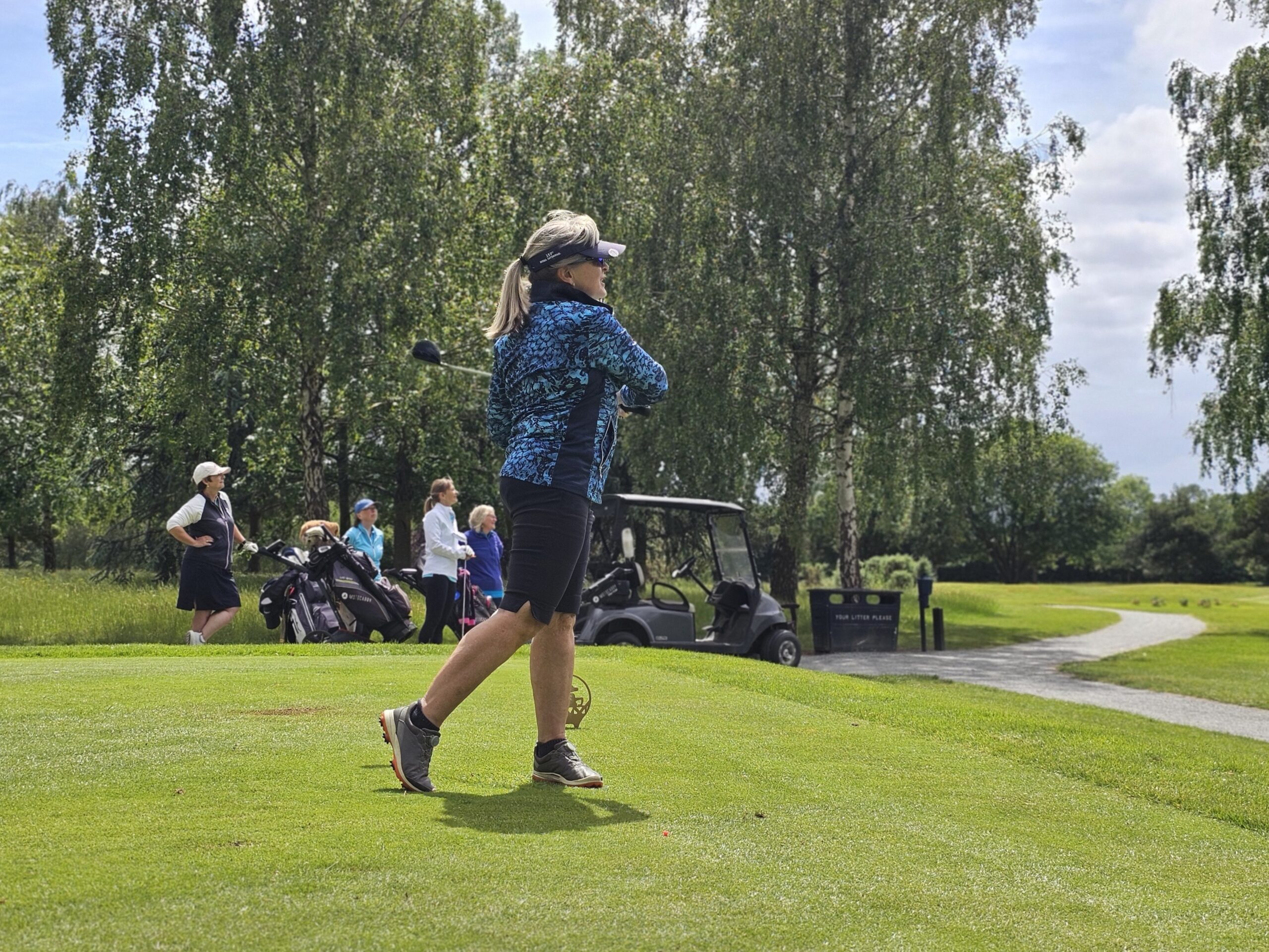 A great swing from The Birdies